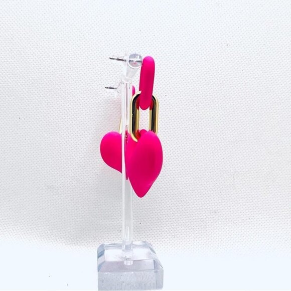 Hot Pink Heart and Chain Detail Drop Statement Earrings Feminine Chunky Barbie - Picture 11 of 11